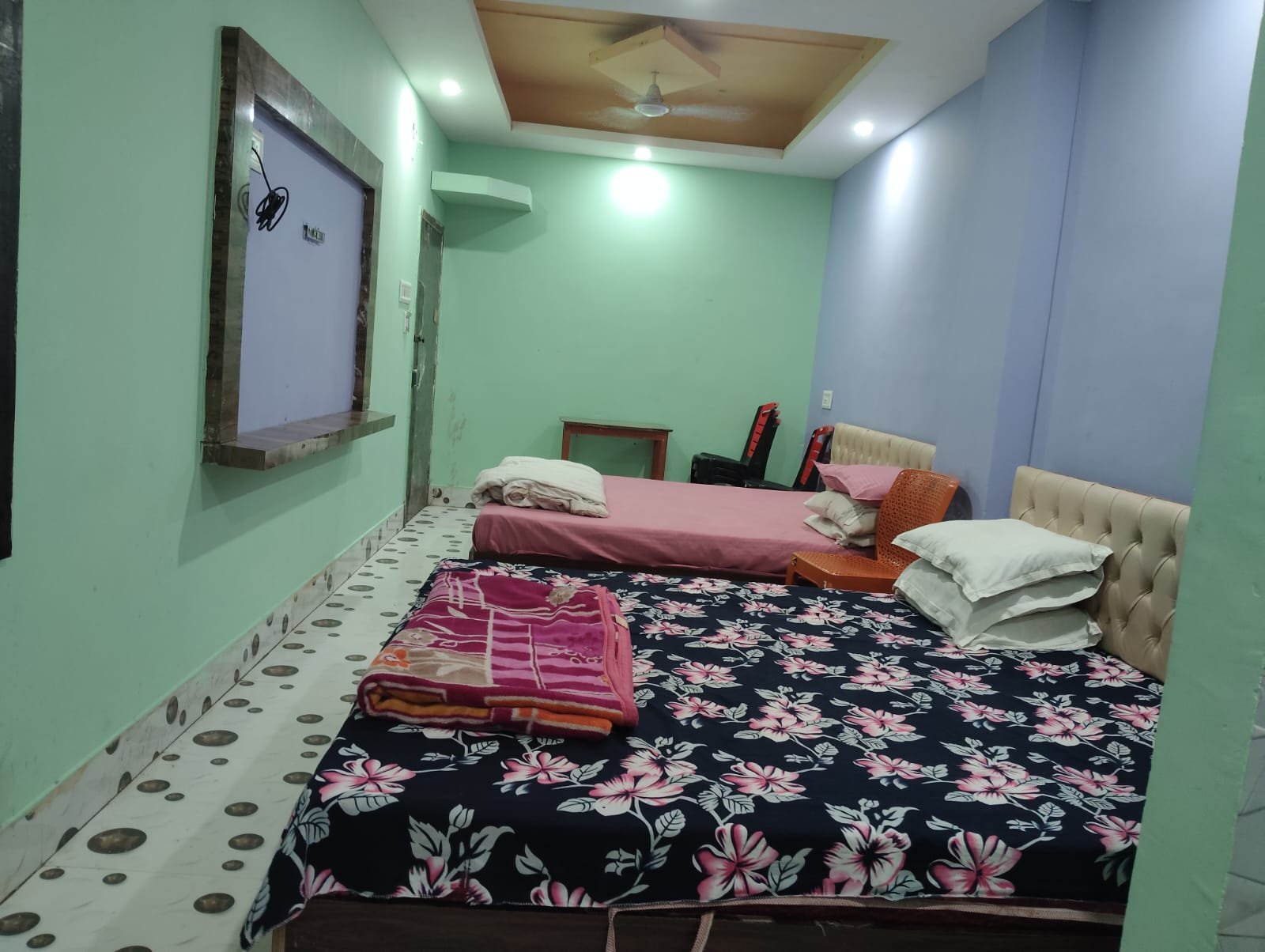 DOUBLE BED A/C