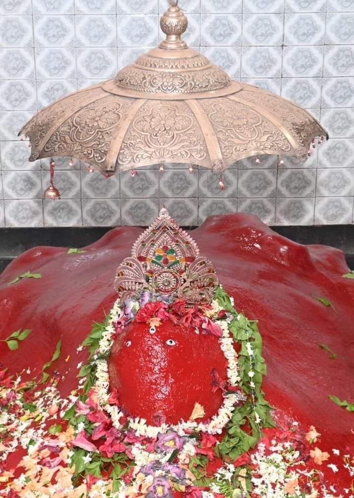 Fullara Devi Temple (Attahas Shakti Peetha), Labhpur